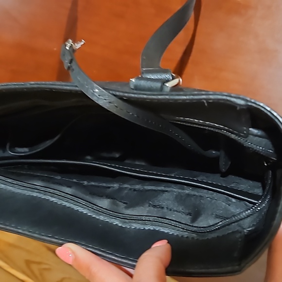 Handbag - Picture 5 of 6